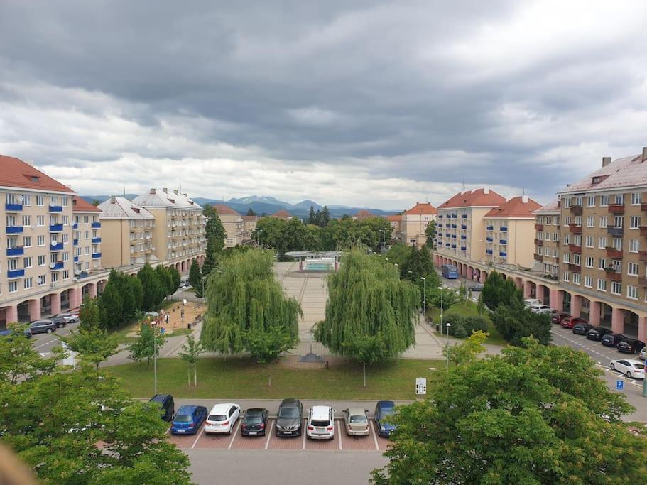 Mezonetovy Apartman V Centre Novej Dubnice Ilava Экстерьер фото